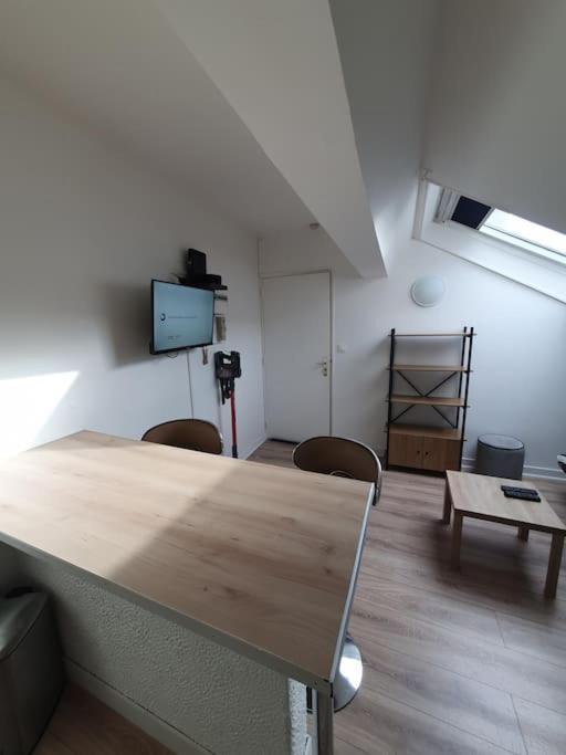 Le Studio Du Moulin Apartment Charleville-Mezieres Ngoại thất bức ảnh