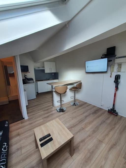 Le Studio Du Moulin Apartment Charleville-Mezieres Ngoại thất bức ảnh
